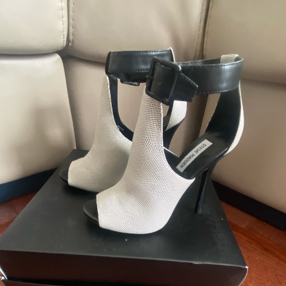 Steve Madden High Heel Sandals